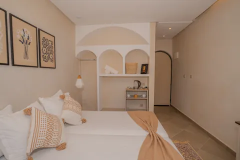 Twin or double room – 8/10