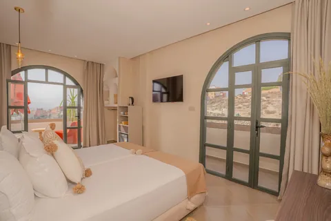 Sea-view room – 3/10